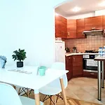 Chill & Explore By Cooee * Warszawa