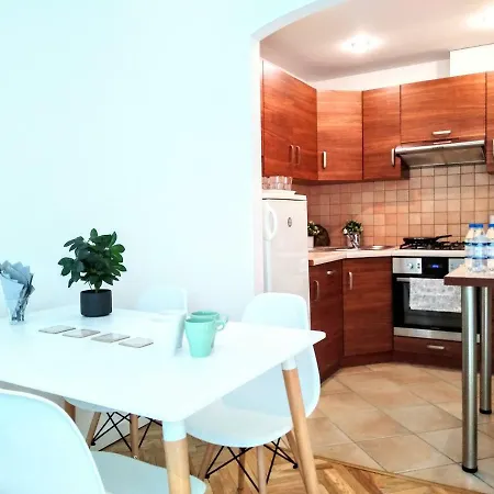 Chill & Explore By Cooee * Varsavia