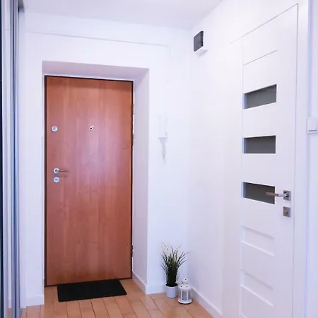 Chill & Explore By Cooee Appartamento Varsavia