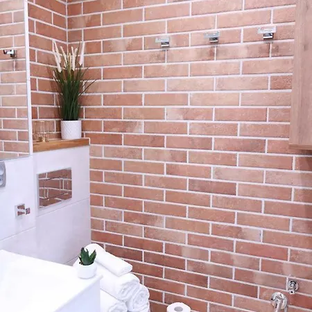 Chill & Explore By Cooee Апартаменты Варшава